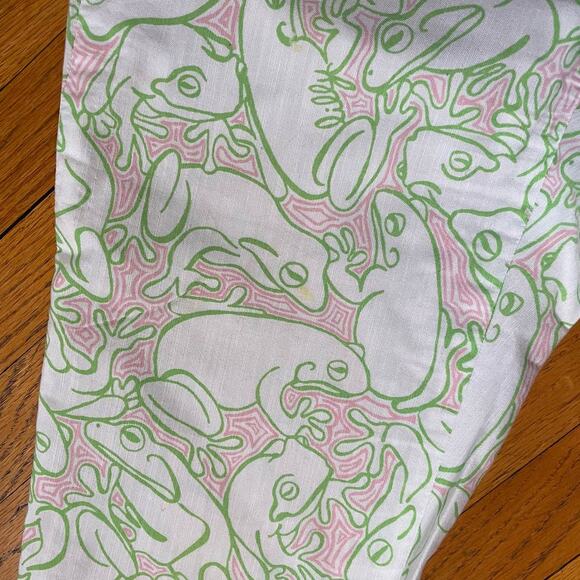 Lilly Pulitzer Originals Lilly's Pad Frog Resort Fit Capri Pants - size 4 - Picture 6 of 6